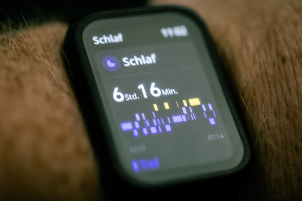 reloj inteligente con seguimiento del sueño en muñeca